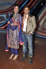 Shilpa Shetty, Terrence Lewis on the sets of Nach Baliye 5 in Filmistan, Mumbai on 29th Jan 2013 (97).JPG